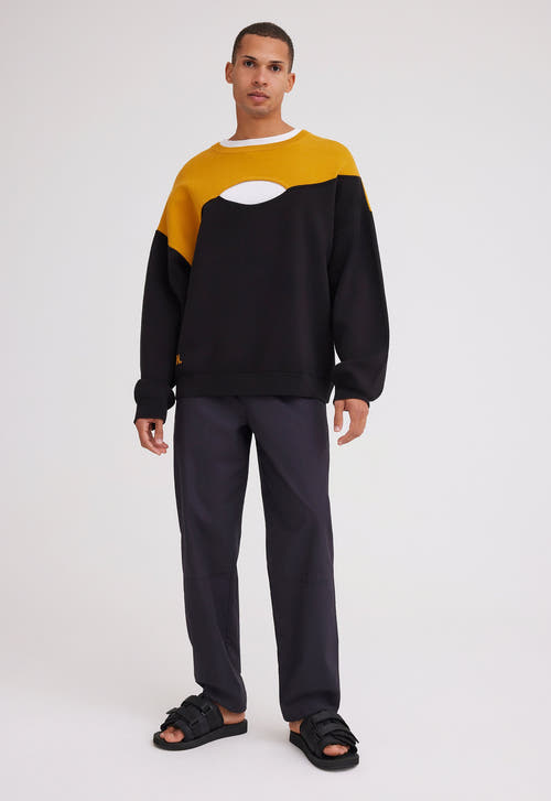 Jac + Jack AU Active NAGNATA Balance Crew Neck - Black/Turmeric