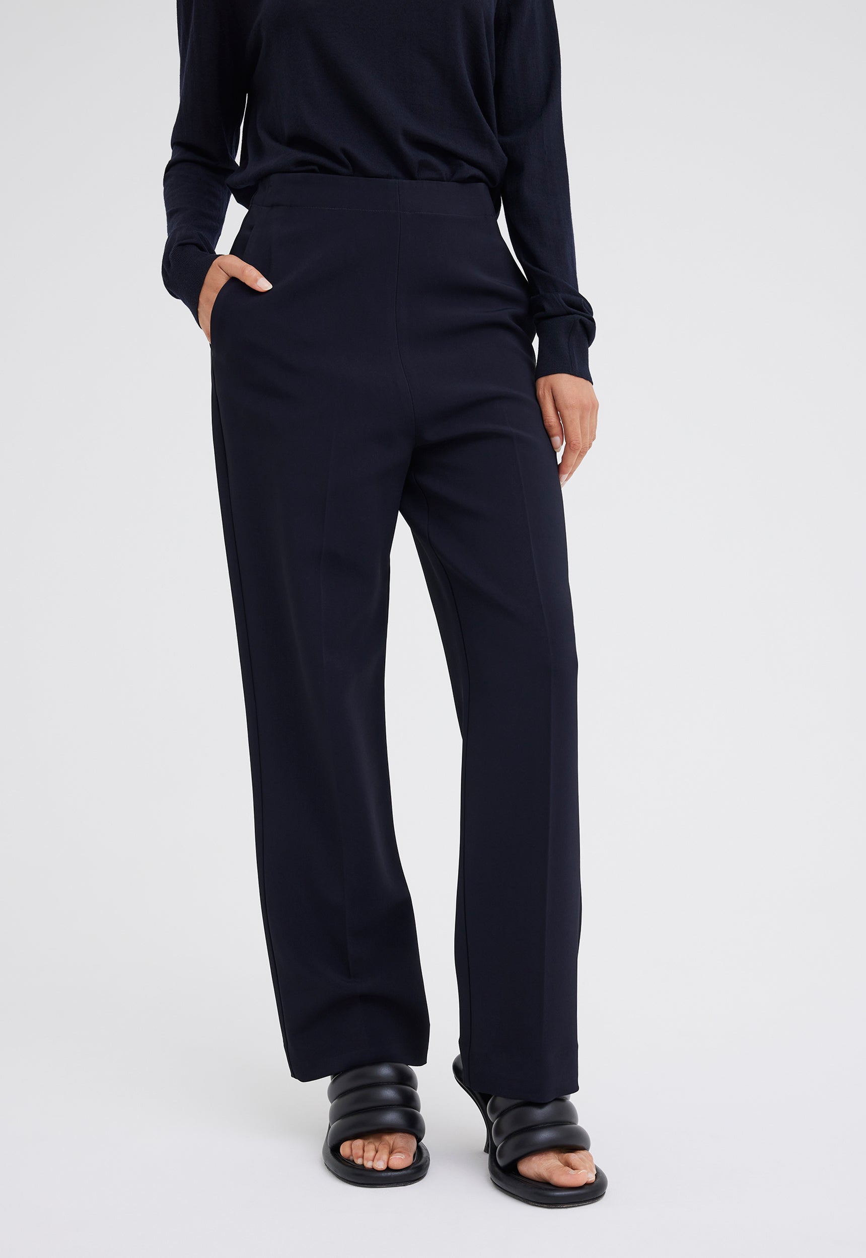 Jac+Jack Pants + Shorts Enzo Italian Crepe Pant - Navy