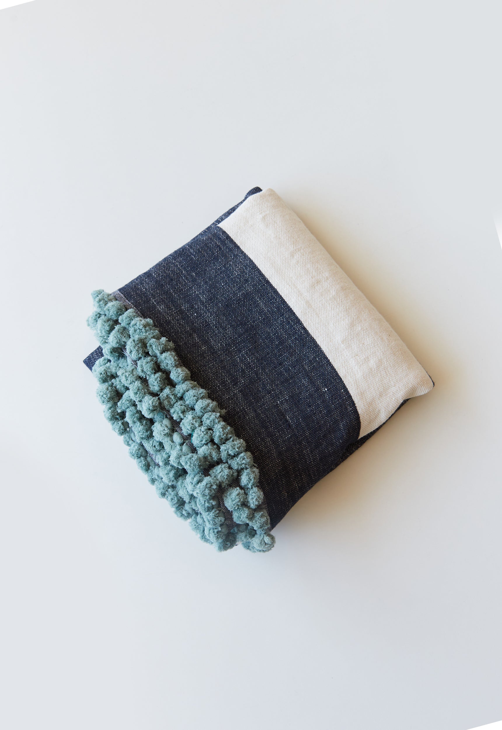 Allans Beach Towel in Darkest Navy/Ecru | Unisex Accessories – Jac