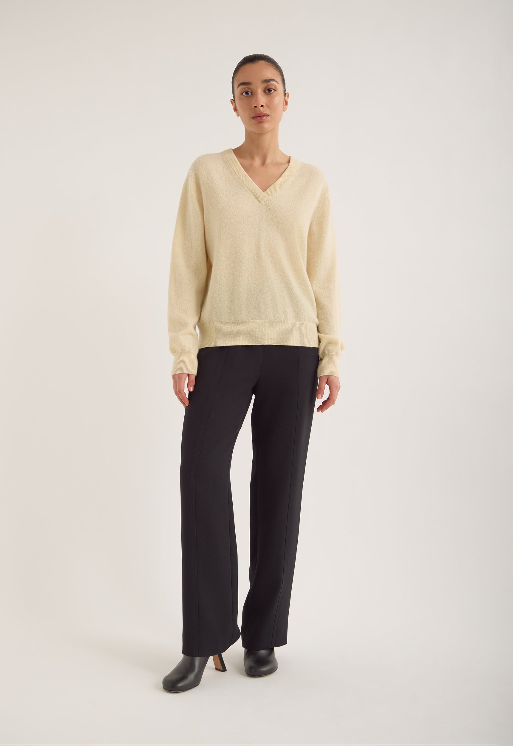Fenn Cashmere Sweater in Banana | Jac + Jack – Jac + Jack AU
