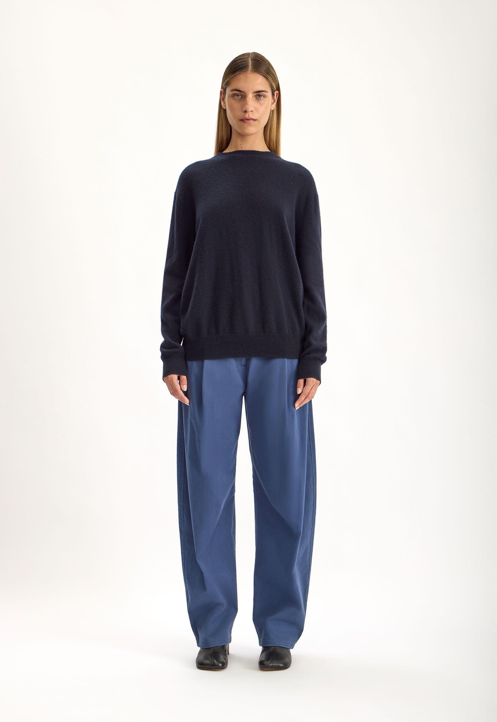 Morrow Cashmere Sweater in Darkest Navy | Jac + Jack – Jac + Jack AU