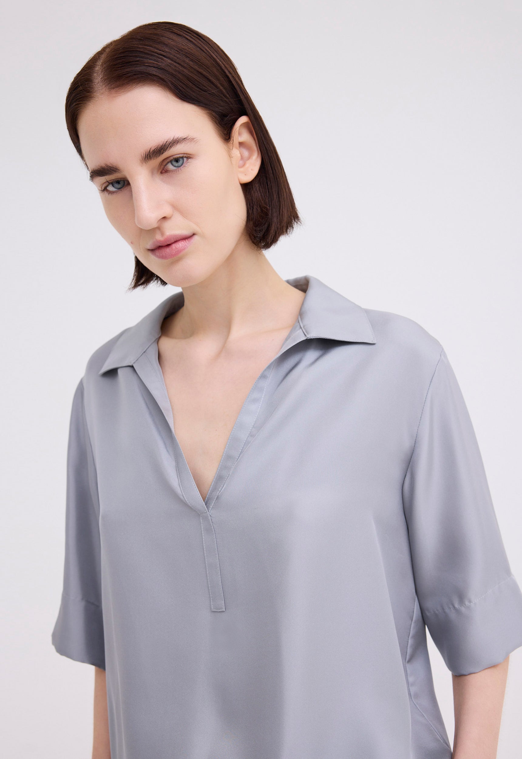 Blume Silk Twill Top Oxide Grey Jac Jack AU